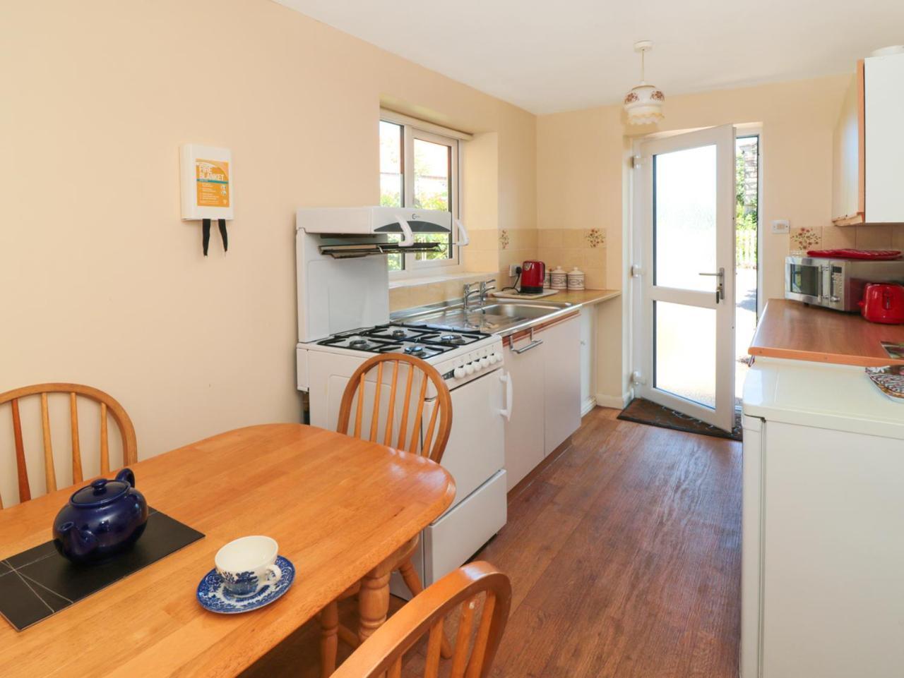 River Gardens Cottage Γουίτμπι Εξωτερικό φωτογραφία